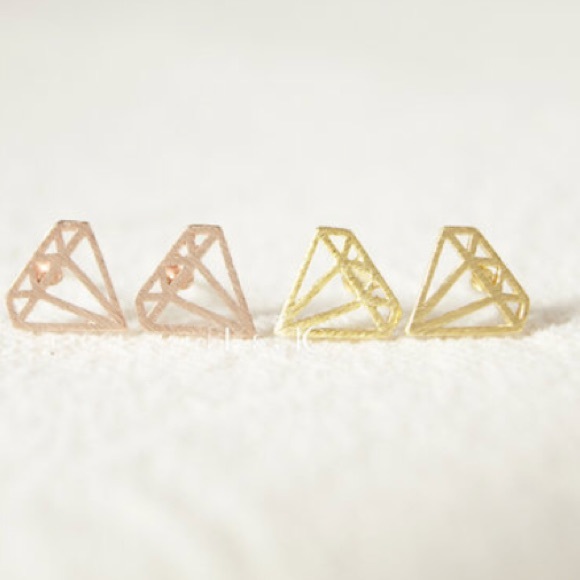 Jewelry - Dimond Stud Earrings
